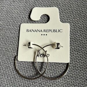 Knotted hoop earrings